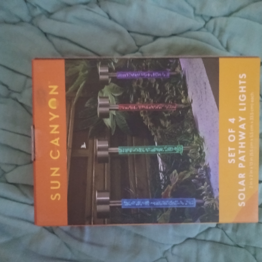 Sun Canyon Solar Pathway Lights Set